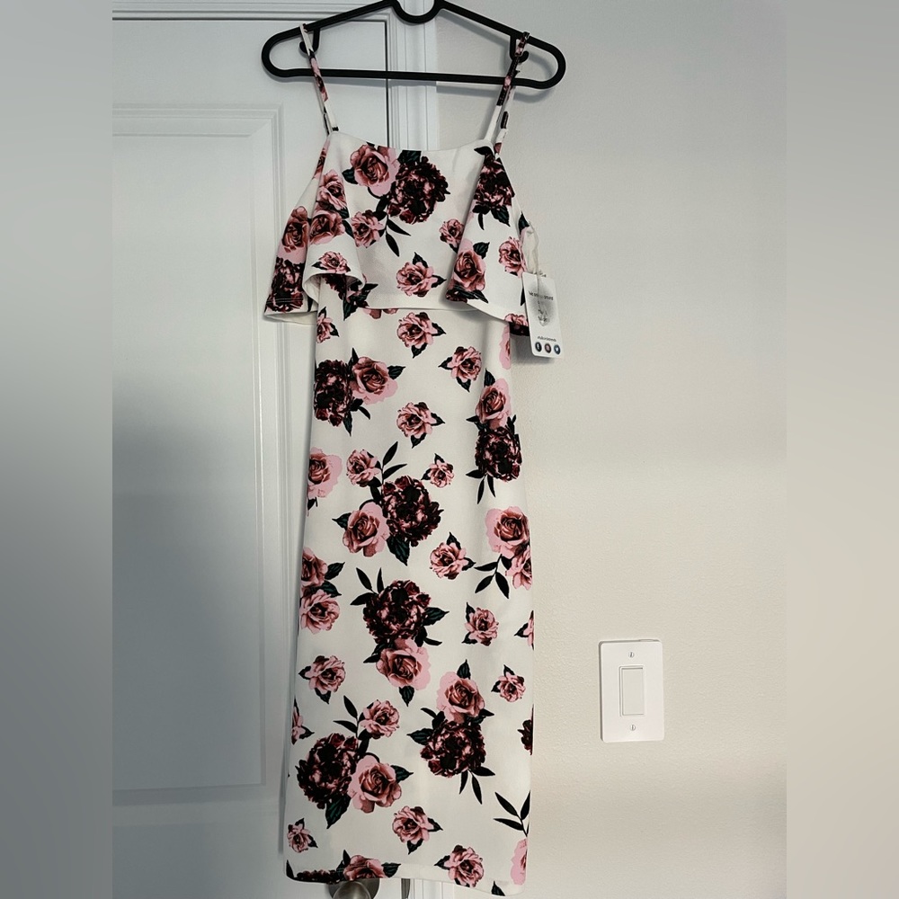 White floral dress - Picture 2 of 4